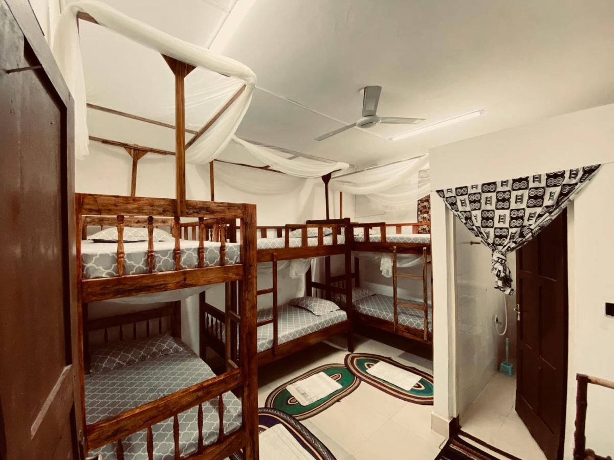 Sanaa Hostel Zanzibar Buitenkant foto