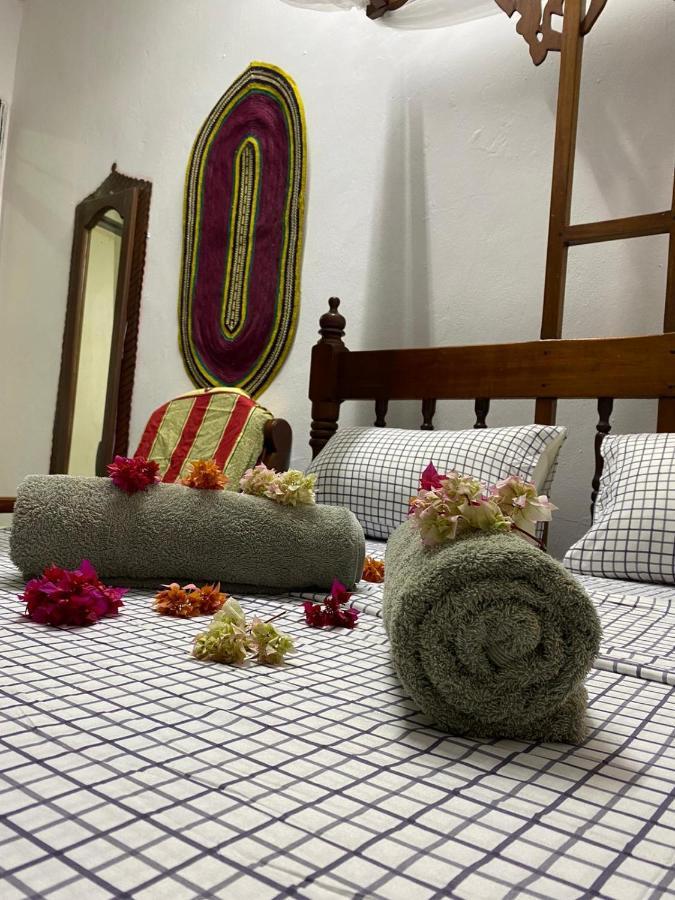 Sanaa Hostel Zanzibar Buitenkant foto